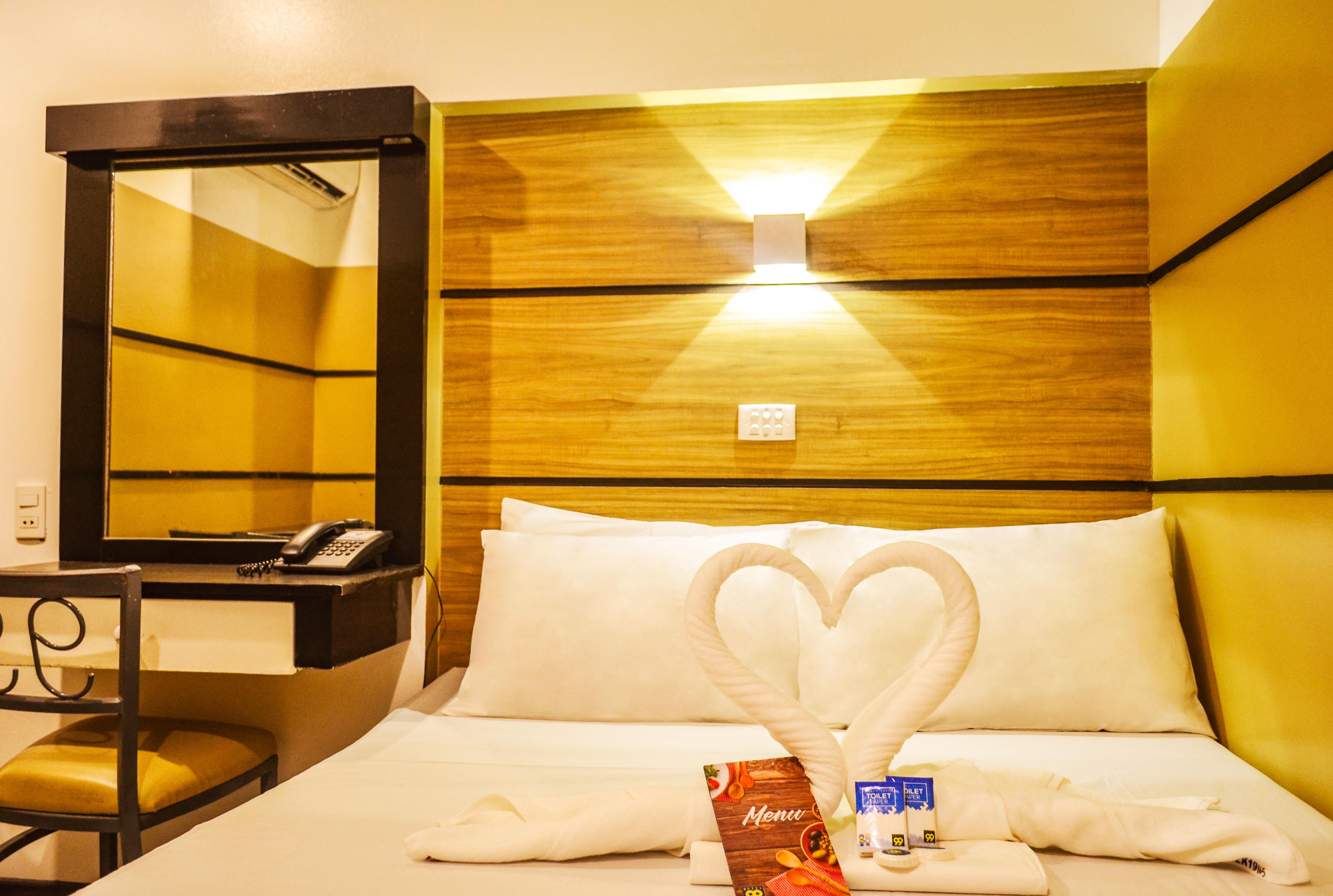 Hotel 99 Cubao Quezon City Buitenkant foto