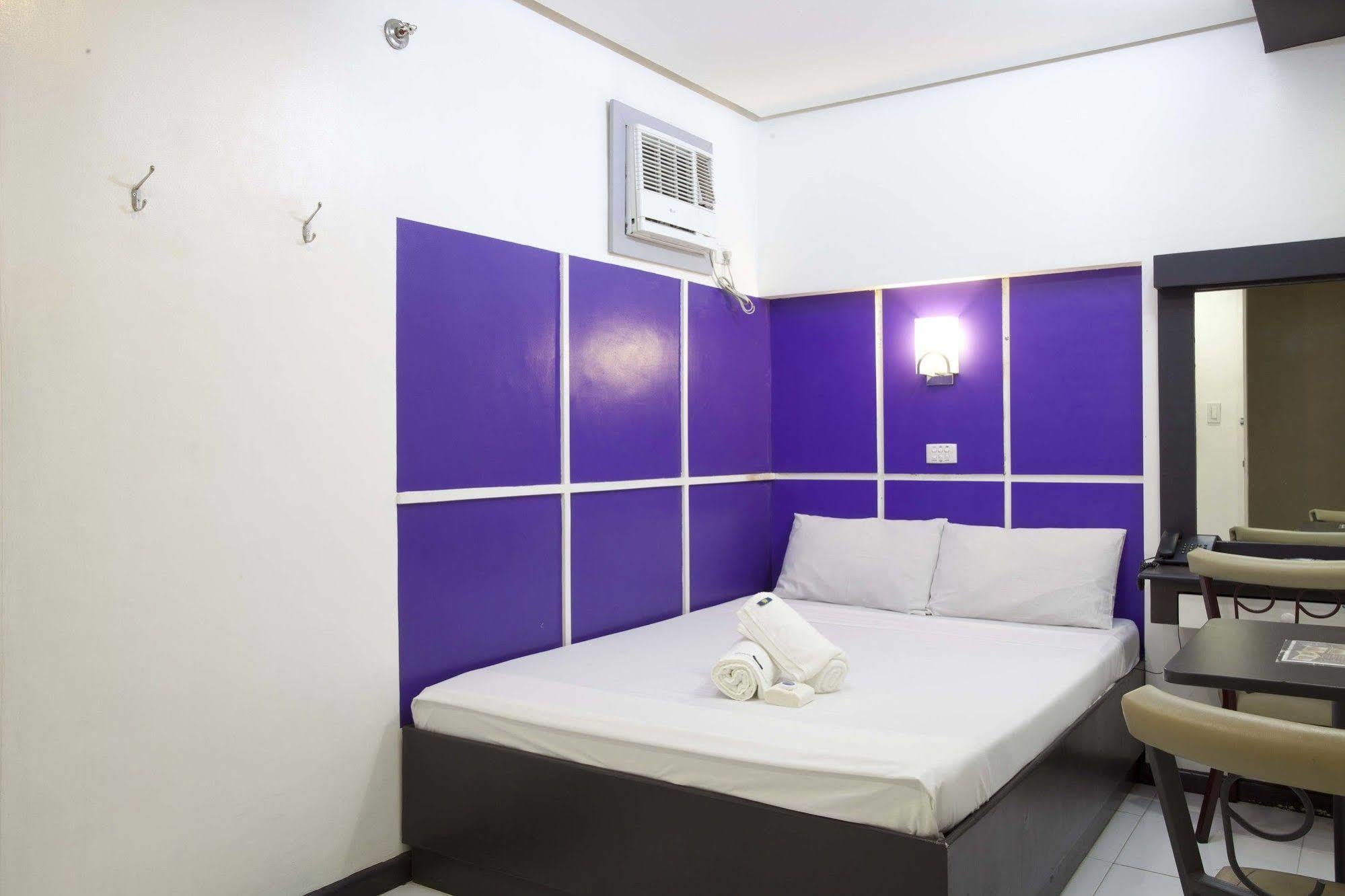 Hotel 99 Cubao Quezon City Buitenkant foto