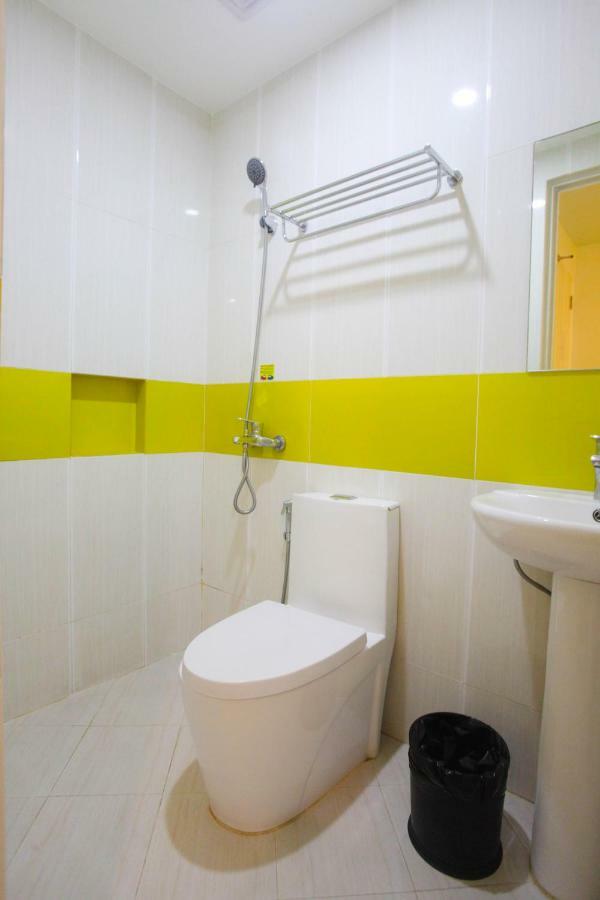 Hotel 99 Cubao Quezon City Buitenkant foto